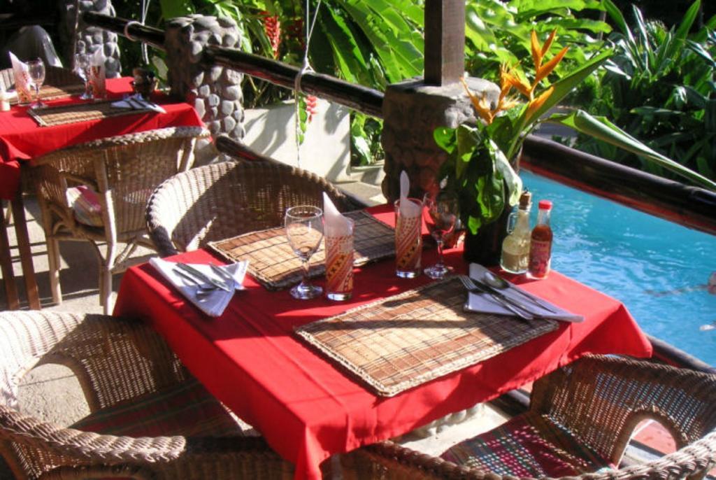 Calibishie Lodges Hotel Buitenkant foto