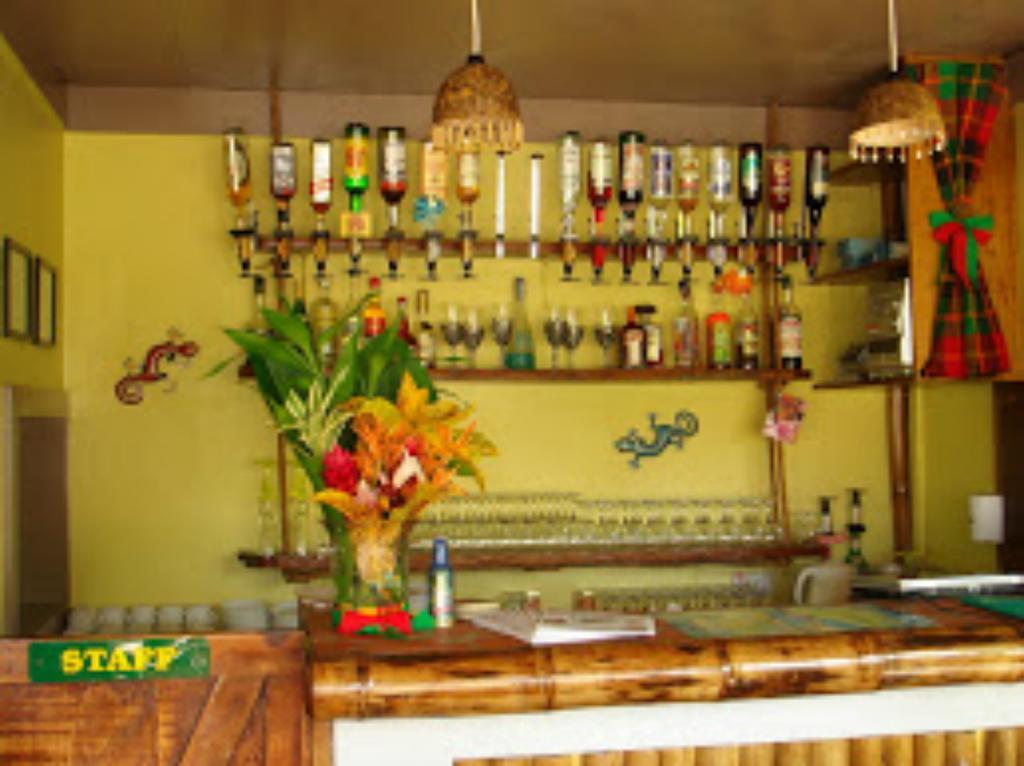 Calibishie Lodges Hotel Buitenkant foto